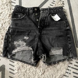 Size 6 Zara shorts
